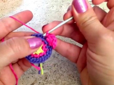 Como hacer flores en crochet Parte 2