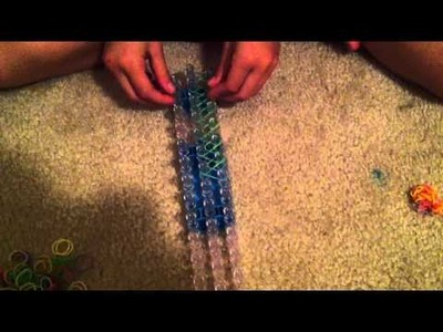 How to make simple rainbow loom with tina marie