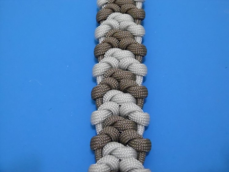 How to make the Snake Bite Paracord Bracelet by Gian Oneil