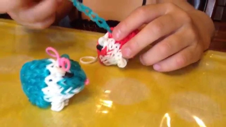 Play with Guiniea Pig rainbow loom Ori, Cookie Monster, Elmo, Arbie, and  Sesame Street Cooking