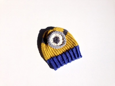 How to Loom Knit a Minion Hat (DIY Tutorial)