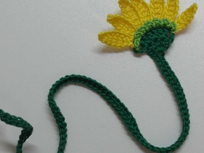 How To Make A Cute Flower Crocheted Bookmark - DIY Crafts Tutorial - Guidecentral