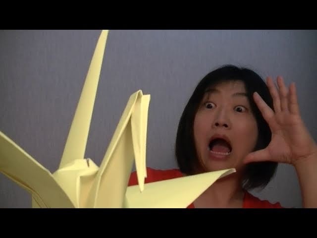 How to make a paper crane (tsuru) from origami paper