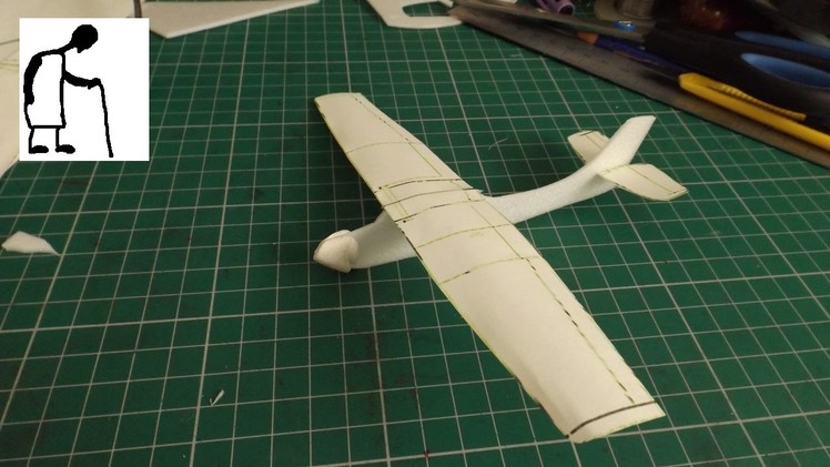 5 inch plane with Paper wings