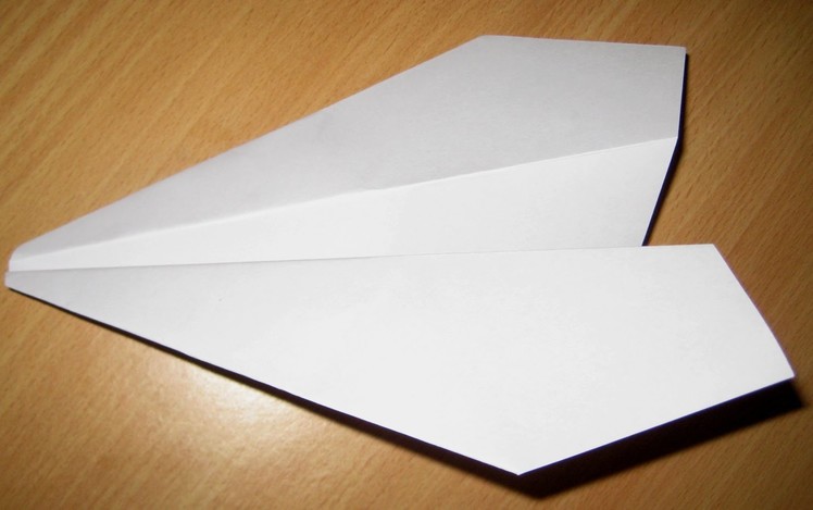 How to make a Paper Airplane that Flies - Paper Airplanes || Art for Children