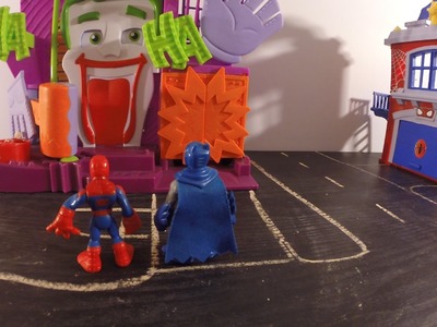Mini super heroes Batman and Spider-man toilet paper Joker's Fun House