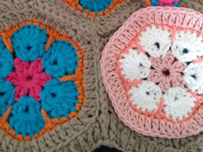 African Flower Crochet Tutorial, hexagonal 'granny square'