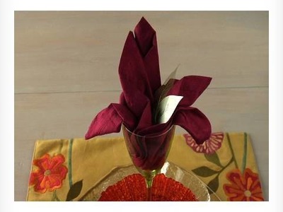 Easy Napkin Design - Lily Flower Napkin
