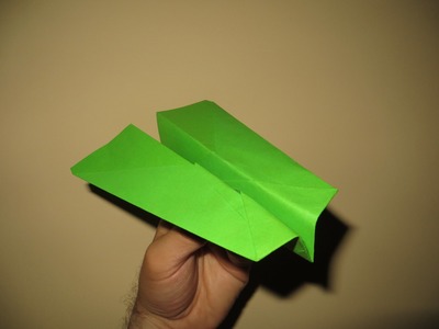 How to Make Cool Paper Airplanes that Fly Far and Straight - Hamilton - Video 22