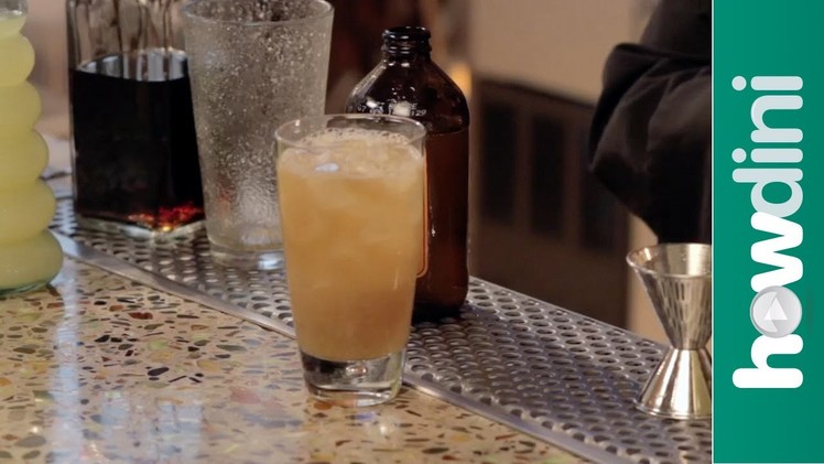 How to Make a Dark and Stormy Cocktail