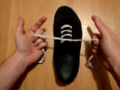 How to tie your shoe lace in one second