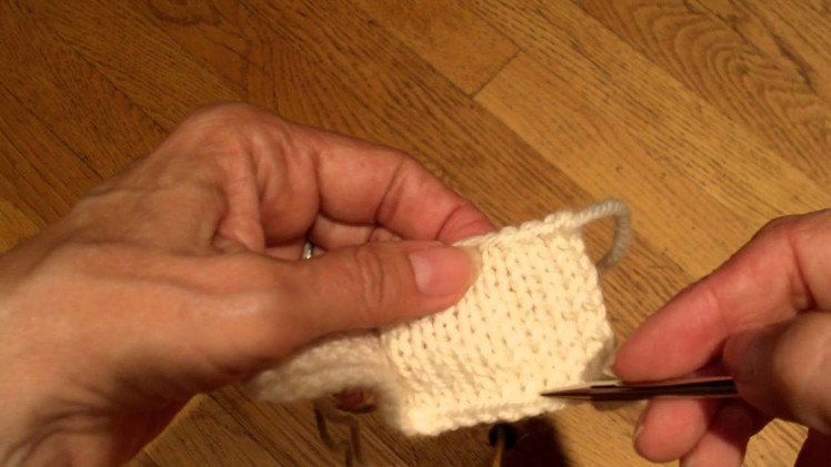 Picking Up Stitches on a Cast On Edge--Tip of the Week--6.12.15