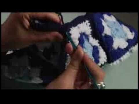 How to Crochet a Bag : Crochet: Corner of Base, Face & Side