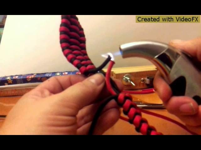 How to make a cobra snake out of paracord Part 2