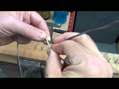 How to make a Flemish twist bow string part 1.wmv