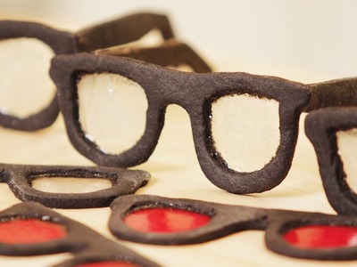 HOW TO MAKE NERDY COOKIE GLASSES - NERDY NUMMIES