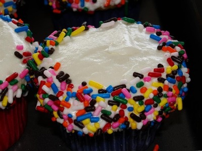 White (Vanilla Almond) Cupcakes