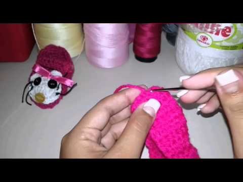 Zapatitos en crochet -Hello kitty 1.2