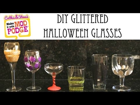 How to DIY Glittered Wine Glasses!