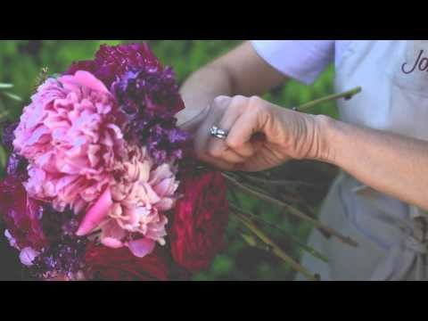 How to make a floral arrangement | DIY flower bouquet | Jordan Winery