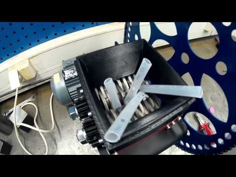 DIY Shredder for plastic recycle on 3D printing part 5