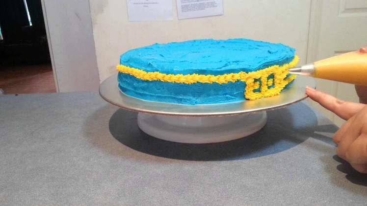 Easy DIY Cake Decor : Batman cake