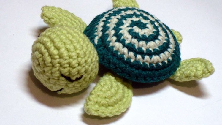 How To Create A Cute Little Crochet Turtle - DIY Crafts Tutorial - Guidecentral