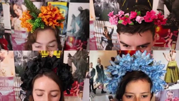 DIY Frida Kahlo Inspired Flower Crowns | The Daria Perspective