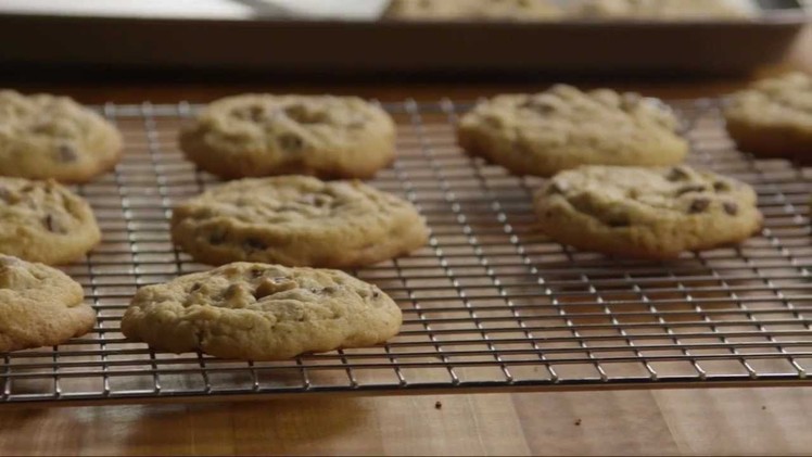 Cookie Recipe - How to Make Delicious Chocolate Chip Cookies