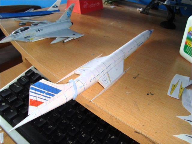 Paper Model Concorde