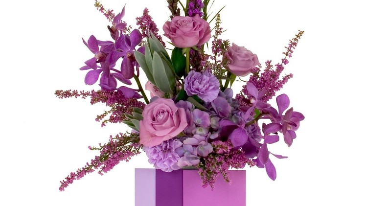 2014 Flower Trends, Radiant Orchid, a dramatic floral design featuring the color of the year