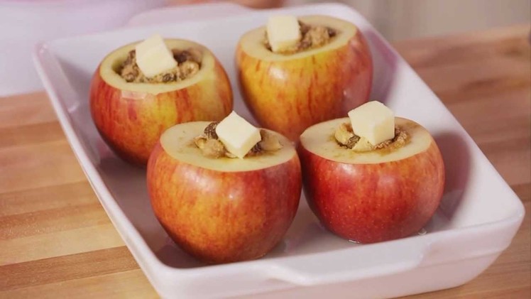 How to Bake Apples at Home