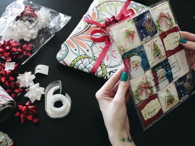 #31 Wrapping Gifts, Paper, Plastic, Box tapping sounds, Whispering, ASMR