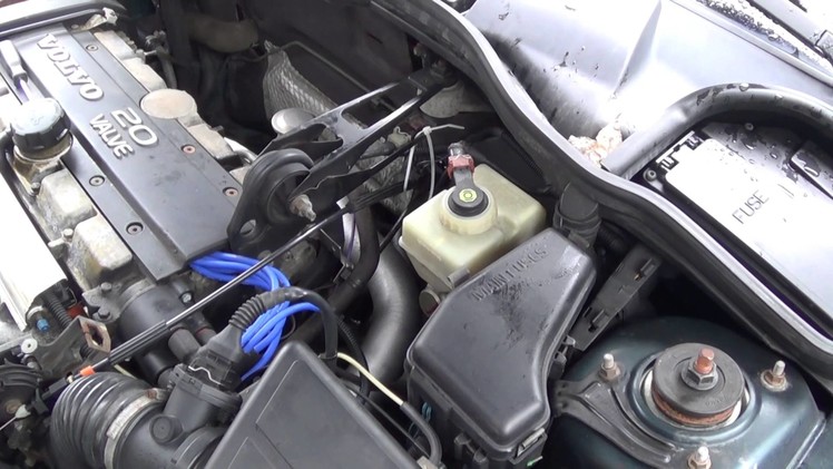 1998 Volvo V70 - DIY: throttle cable replacement