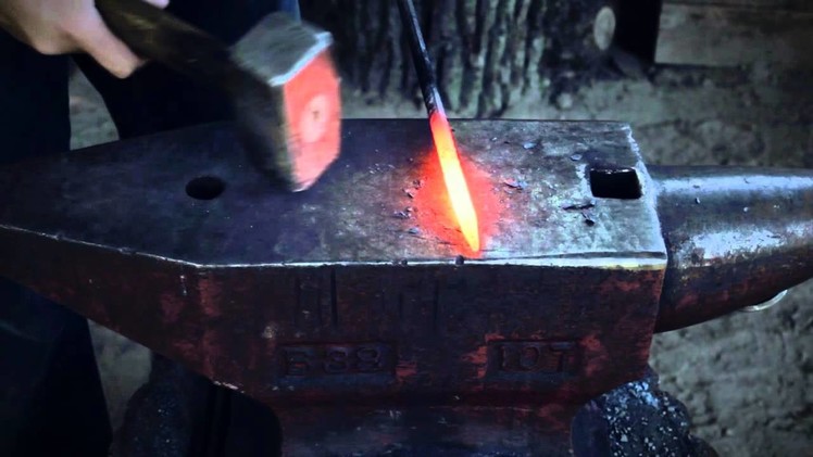 How to forge an arrow head part 1 of 3 - The drift