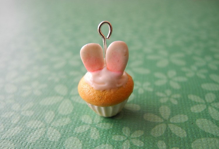 Polymer Clay Bunny Cupcake Charm Tutorial