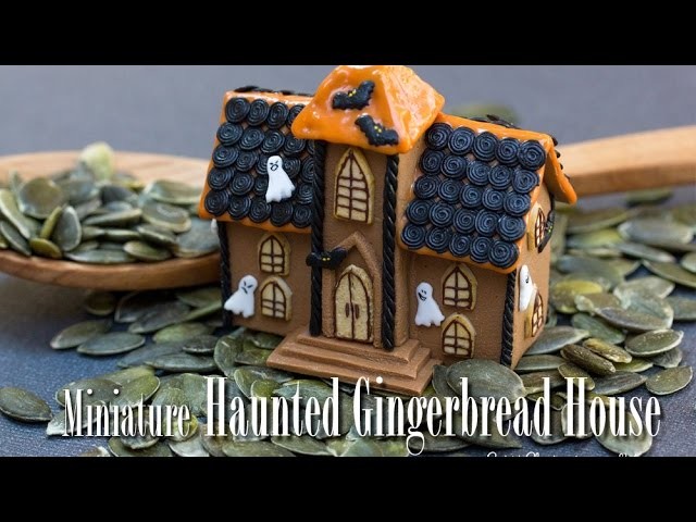 Miniature Haunted Gingerbread House for Halloween, Polymer Clay Art in Time Lapse