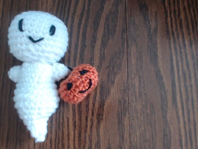 How to Crochet a Ghost Boo Amigurumi Part 1