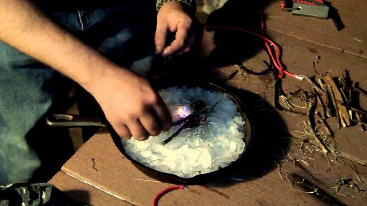 How to use ICE Cord's magnesium firestarter