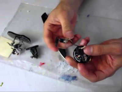 Kit Bashing Dissembling Miniatures| Nerd Craft- Miniature kit Bashing