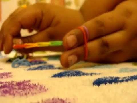 How to make a rainbow loom bracelet and ring (WITH YOUR FINGERS!!)