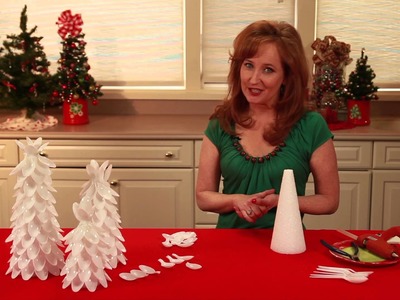 Christmas Tree Made From Plastic Spoons : Christmas Decorating 101