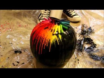 DIY crayon pumpkin