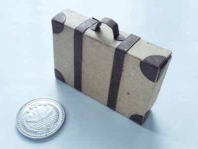 How To Create A Cute Mini Briefcase - DIY Crafts Tutorial - Guidecentral