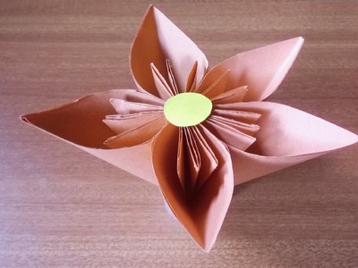 How to Make Simple Paper Flowers