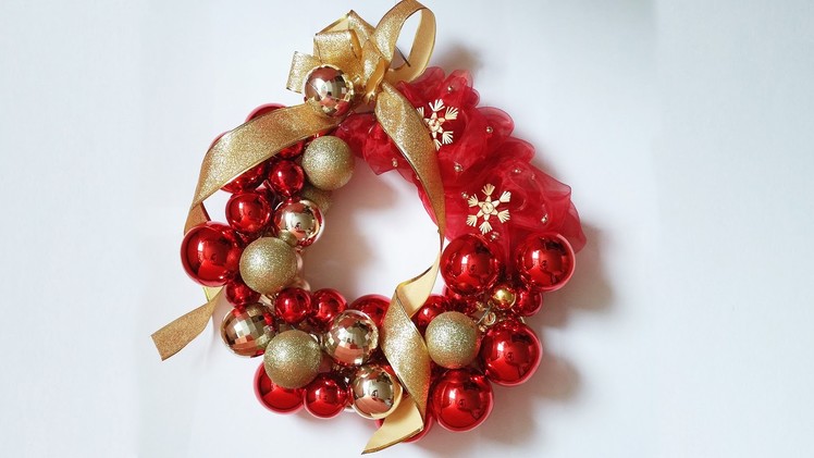 DIY - How to make Christmas wreath from Balls