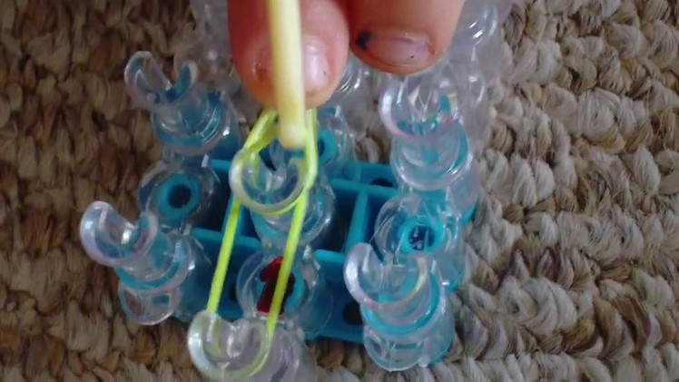 Rainbow Loom Flower Ring - Easy