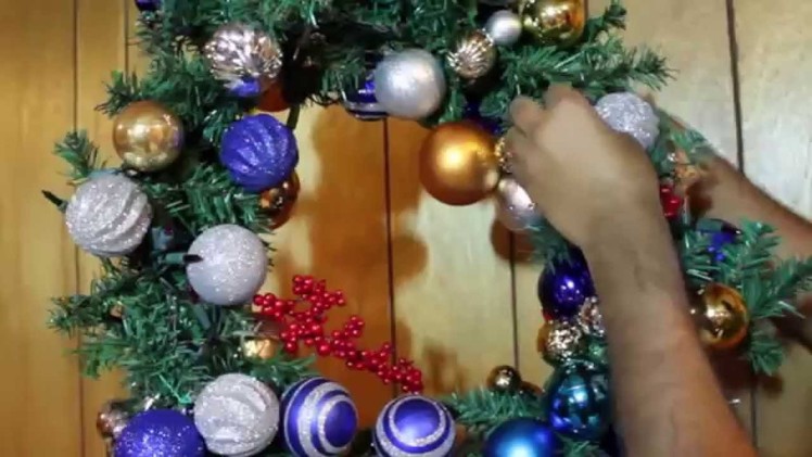 How to make a  Christmas Wreath