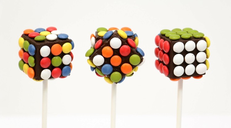 DIY-How To Make Rubik M&M´s Chocolate Pops (COOKING TOYS)