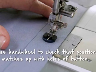 Tutorial on the BERNINA 790: Sewing buttonholes and sewing on buttons